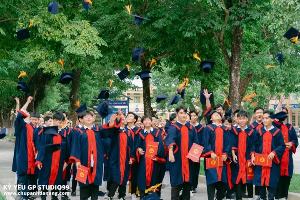 ky yeu 12 1 thpt hoang dieu quang nam 79