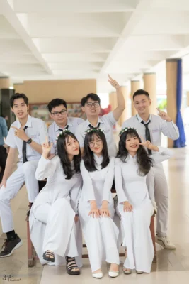 ky yeu 12 28 thpt phan chau trinh da nang 48