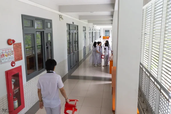 ky yeu 12 28 thpt phan chau trinh da nang 49