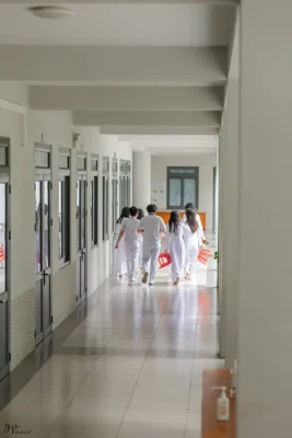 ky yeu 12 28 thpt phan chau trinh da nang 50