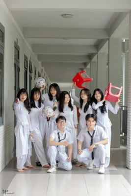 ky yeu 12 28 thpt phan chau trinh da nang 51