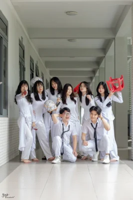 ky yeu 12 28 thpt phan chau trinh da nang 52