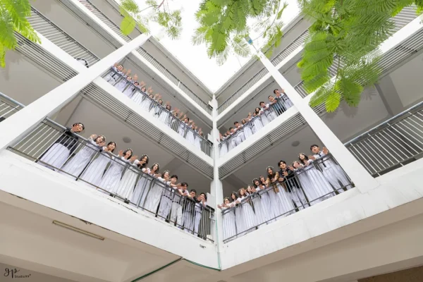 ky yeu 12 28 thpt phan chau trinh da nang 72