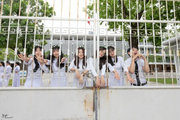 ky yeu 12 28 thpt phan chau trinh da nang 76