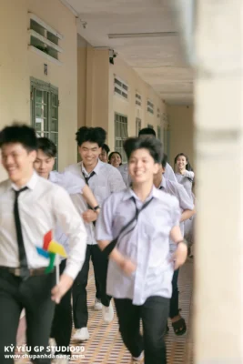 ky yeu 12 5 thpt hoa vang 13