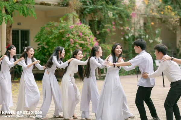 ky yeu 12 5 thpt hoa vang 64