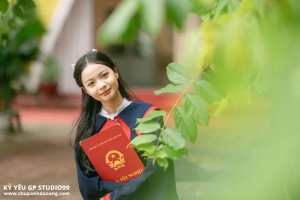 ky yeu 12 5 thpt hoa vang 77