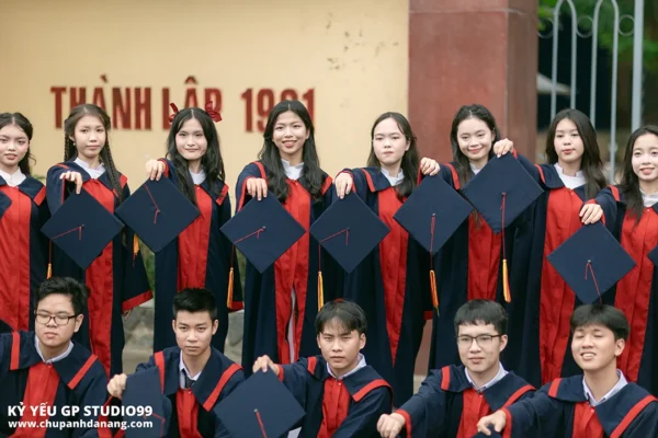 ky yeu 12 5 thpt hoa vang 79