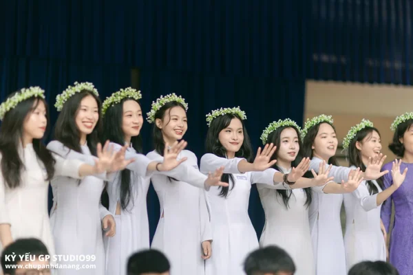 ky yeu 12 5 thpt hoa vang 86