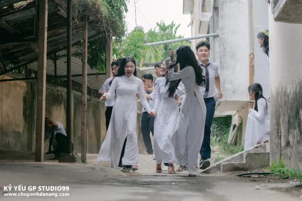 ky yeu 12 8 thpt hoa vang da nang 107