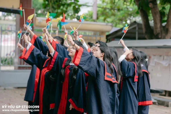 ky yeu 12 8 thpt hoa vang da nang 120