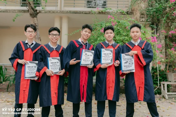 ky yeu 12 8 thpt hoa vang da nang 21