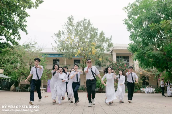 ky yeu 12 8 thpt hoa vang da nang 47