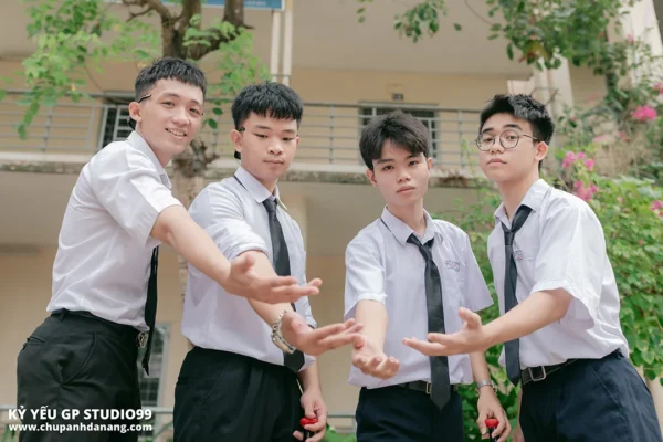 ky yeu 12 8 thpt hoa vang da nang 55