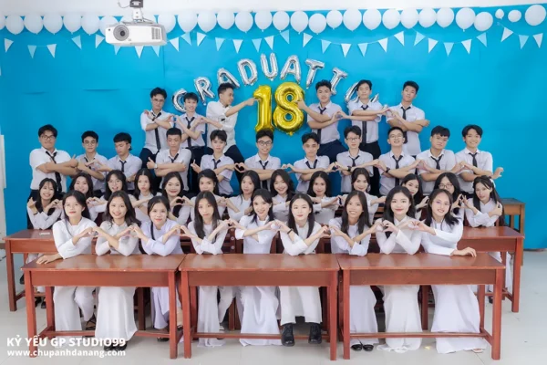 ky yeu 12 8 thpt hoa vang da nang 83