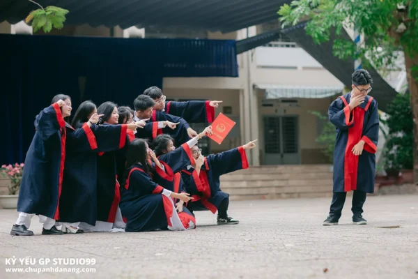 ky yeu 12 8 thpt hoa vang da nang 87