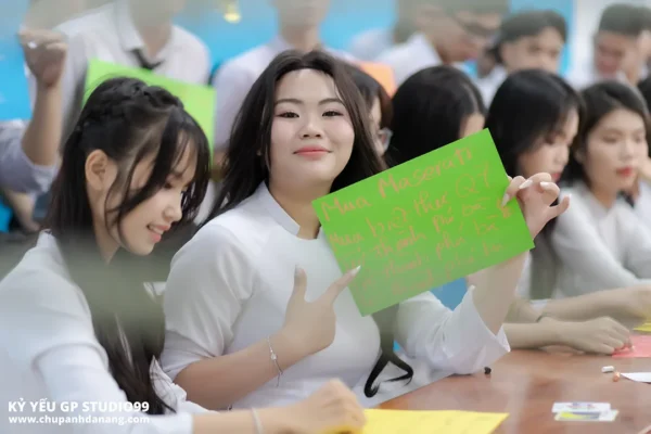 ky yeu 12 8 thpt hoa vang da nang 9