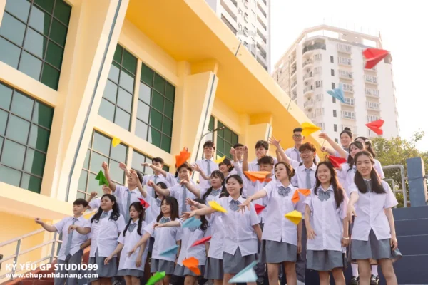 ky yeu 124 thpt ton that tung da nang 103