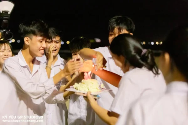 ky yeu 124 thpt ton that tung da nang 160