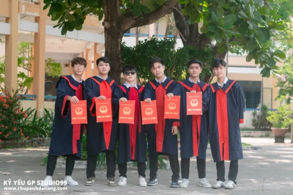 ky yeu 124 thpt ton that tung da nang 161