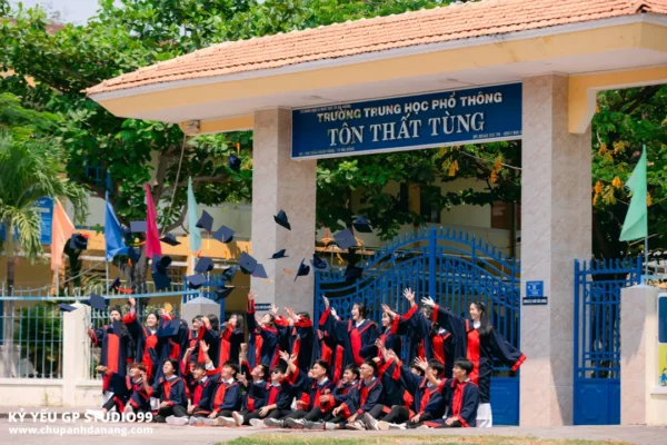 ky yeu 124 thpt ton that tung da nang 22