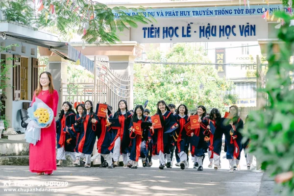 gallery-12.12-thpt-thai-phien-anh-14