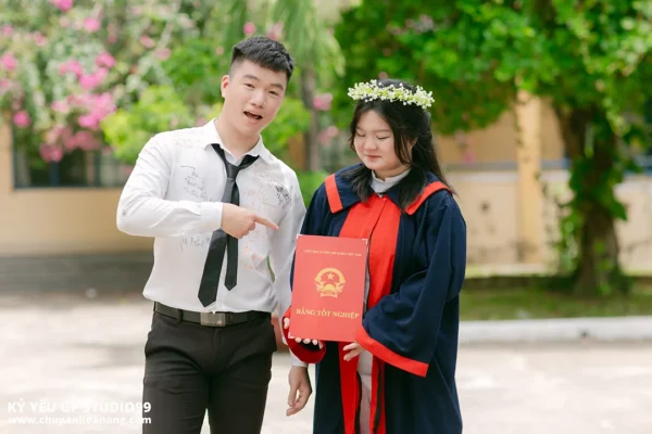 ky yeu 12 10 thpt nguyen thuong hien da nang 19