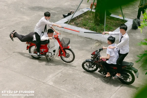 ky yeu 12 10 thpt nguyen thuong hien da nang 2