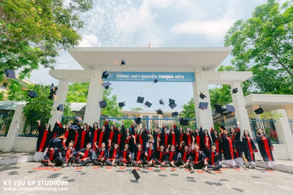 ky yeu 12 10 thpt nguyen thuong hien da nang 43