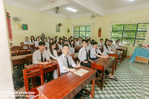 ky yeu 12 10 thpt nguyen thuong hien da nang 56