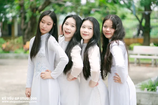 ky yeu 12 10 thpt nguyen thuong hien da nang 68