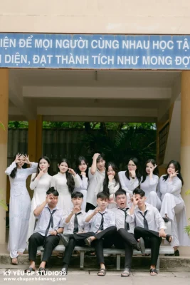 ky yeu 12 10 thpt nguyen thuong hien da nang 8