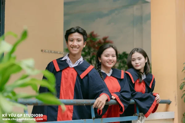 ky yeu 12 10 thpt nguyen thuong hien da nang 9