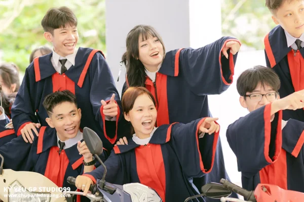 ky yeu 12 10 thpt thanh khe da nang 43