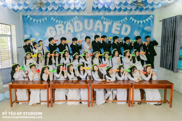 ky yeu 12 10 thpt thanh khe da nang 82