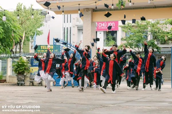 ky yeu 12 11 thpt ton that tung da nang 22