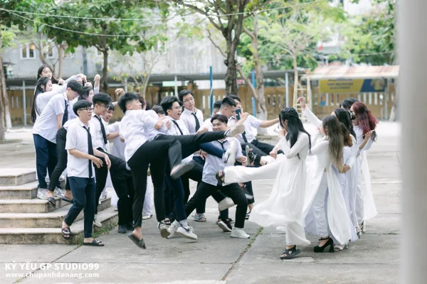 ky yeu 12 4 thpt ngo quyen 13