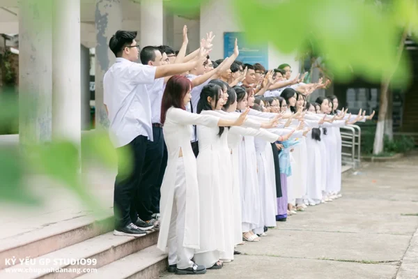 ky yeu 12 4 thpt ngo quyen 45