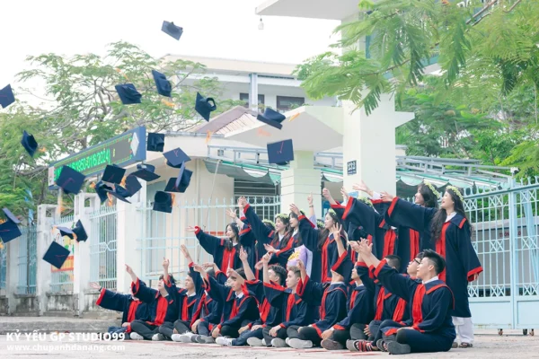 ky yeu 12 4 thpt thanh khe da nang 98