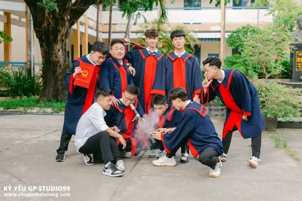 ky yeu 12 9 thpt ton that tung da nang 13