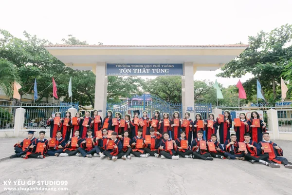 ky yeu 12 9 thpt ton that tung da nang 71