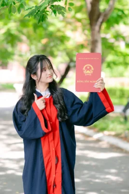 ky yeu quoc hoc hue 32