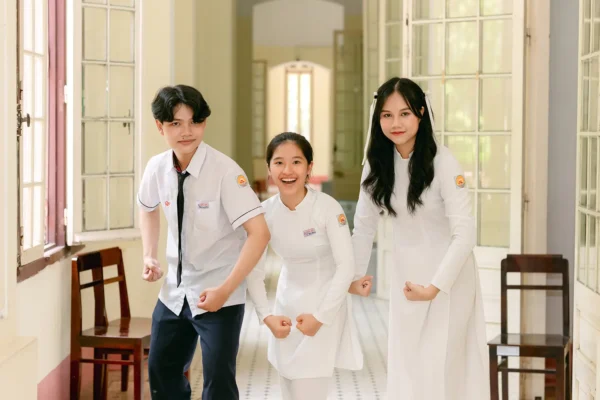 ky yeu quoc hoc hue 33