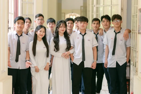 ky yeu quoc hoc hue 34