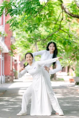 ky yeu quoc hoc hue 52