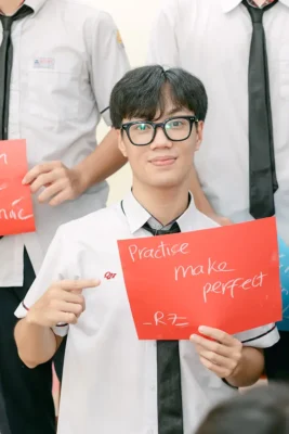 ky yeu quoc hoc hue 67