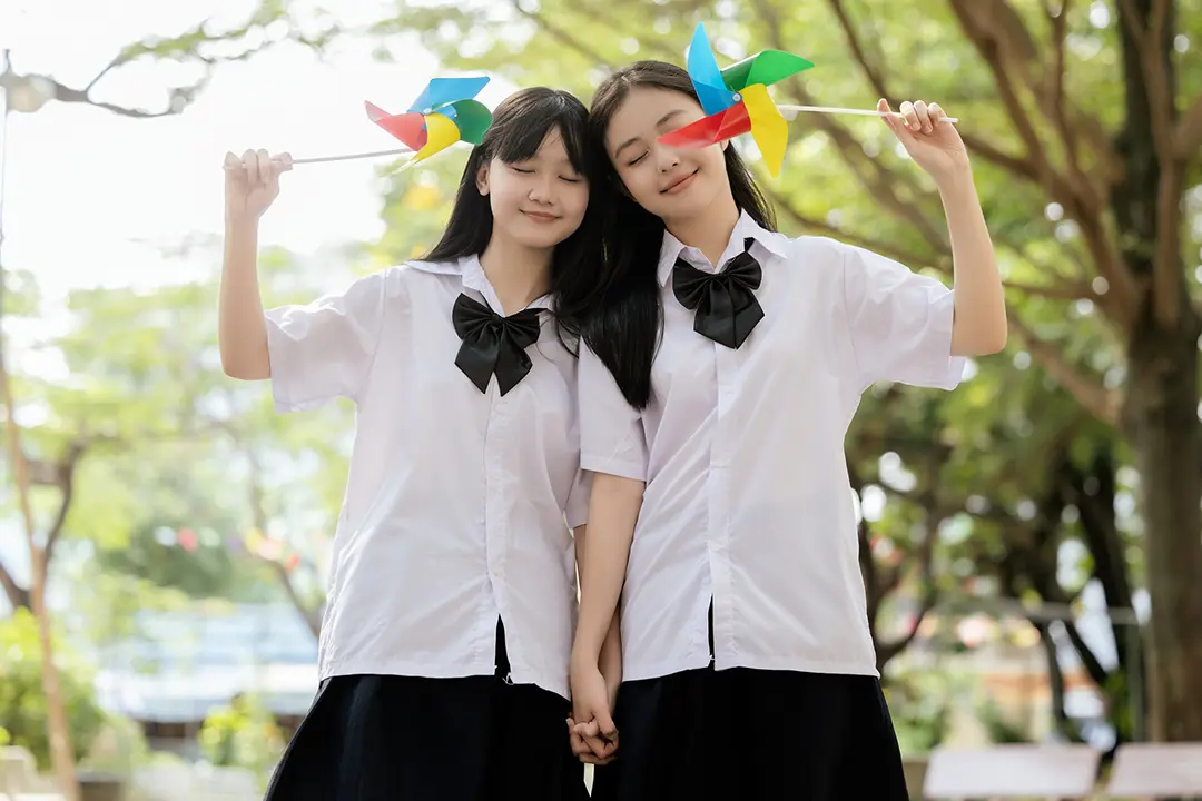 Đồ thanh xuân xanh đen phù hợp nhiều concept