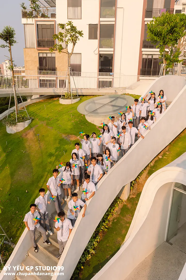 Lợi ích khi chọn đồ thanh xuân xám