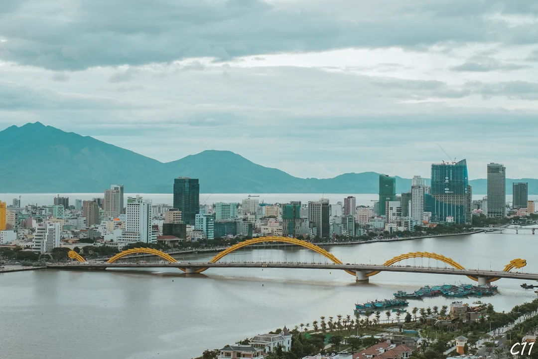 Cuộc sống sinh viên Quảng Trị tại Đà Nẵng - Kỷ yếu Studio99