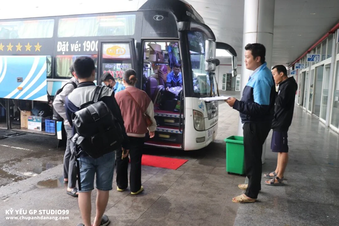 Sinh viên Quảng Trị và nỗi nhớ nhà - Kỷ yếu Đà Nẵng GP Studio99